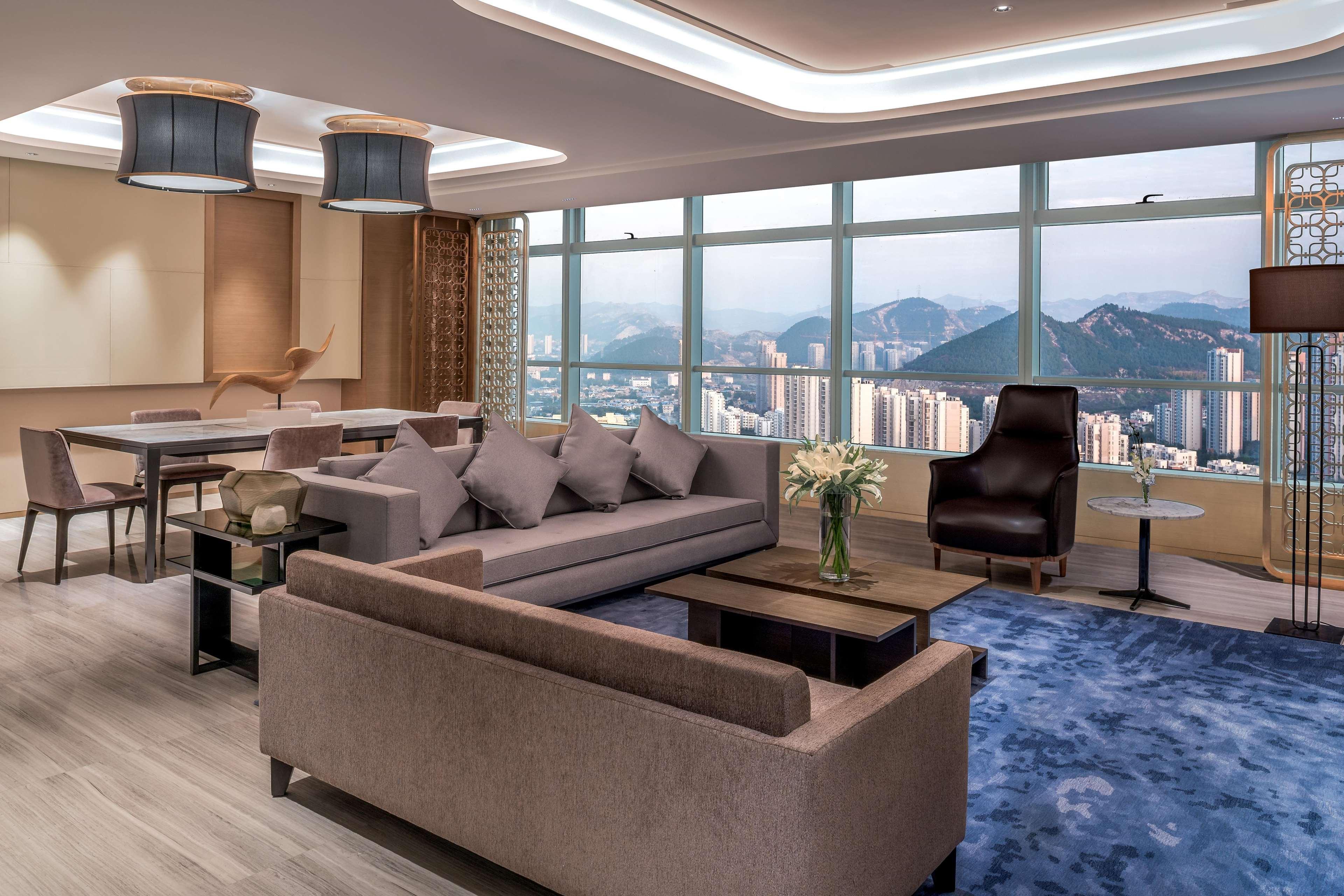 Hilton Jinan South Hotel & Residences Eksteriør bilde