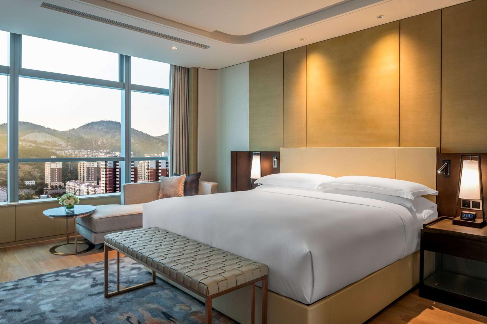 Hilton Jinan South Hotel & Residences Eksteriør bilde