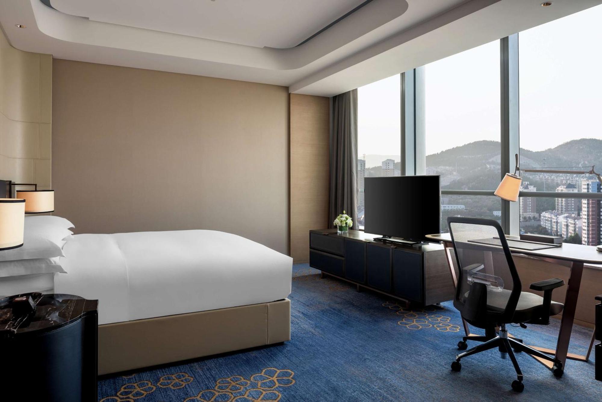 Hilton Jinan South Hotel & Residences Eksteriør bilde